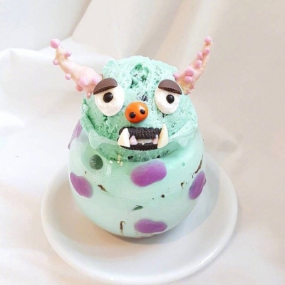 河南：中医治疗“智能化” 艾灸机器人、按摩机器人“上岗”